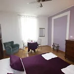 招待所 Palazzo Brigido 4*