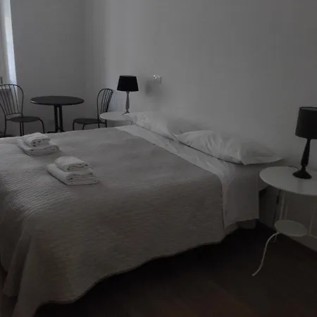 Palazzo Brigido 3* Trieste